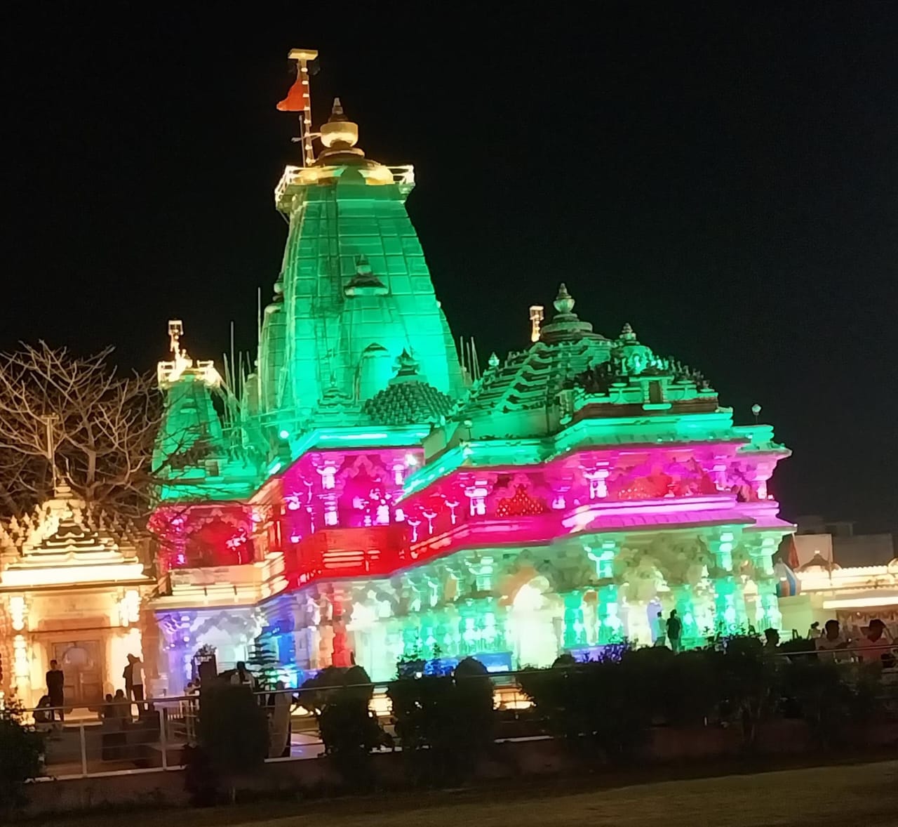 चित्तौड़गढ़ - सांवलियाजी मंदिर के कपाट रहेंगे बंद, खग्रास चन्द्र ग्रहण चार राशियों के लिए रहेगा शुभ