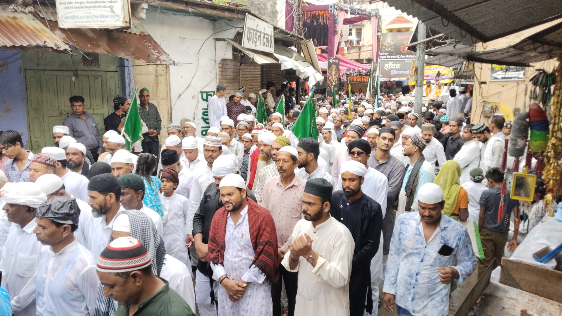 चित्तौड़गढ़ / बेंगू - मुस्लिम समुदाय ने हर्षोल्लास से मनाया ईद मिलादुन्नबी पर्व