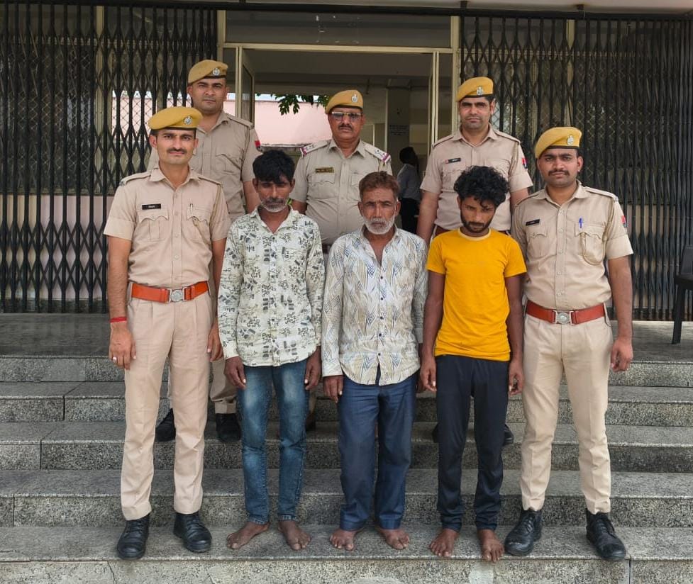 चित्तौड़गढ़ / भूपालसागर - मन्दिर में सोते हुए दम्पति से हुई लूट के तीन आरोपी गिरफ्तार