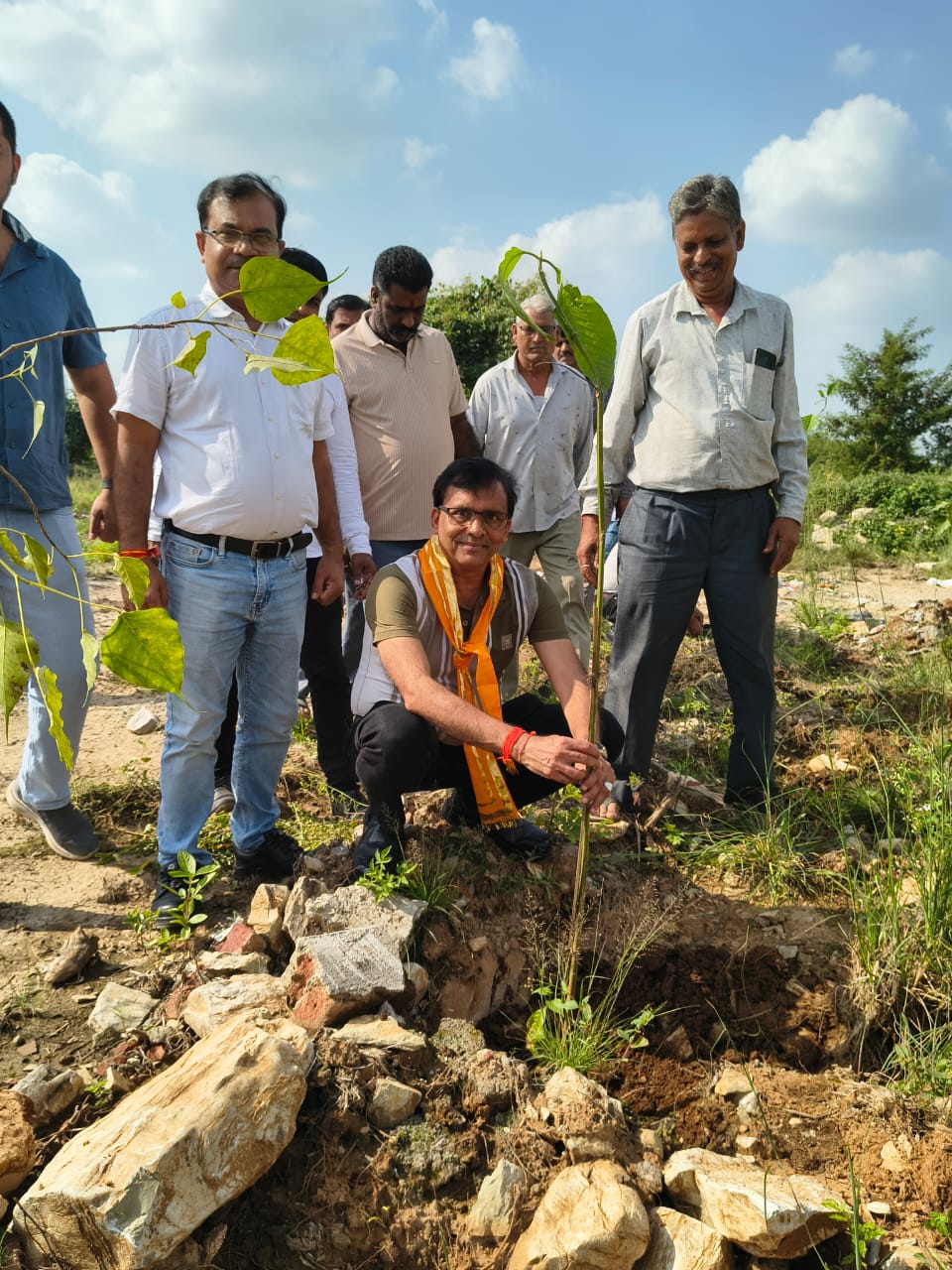 चित्तौड़गढ़ / निम्बाहेड़ा - जेके सीमेंट ने निंबाहेड़ा में किया पौधारोपण