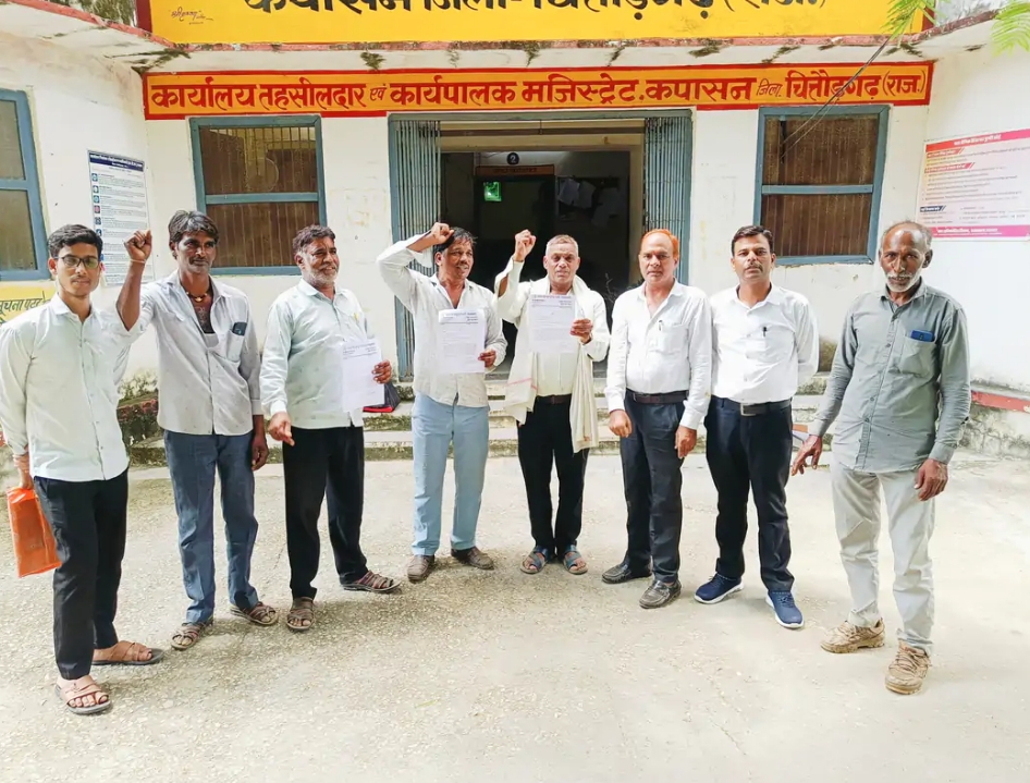 चित्तौड़गढ़ / कपासन - युवक पर हमले के विरोध में माकपा ने एसडीएम को सौंपा ज्ञापन, आरोपियों की गिरफ्तारी की मांग