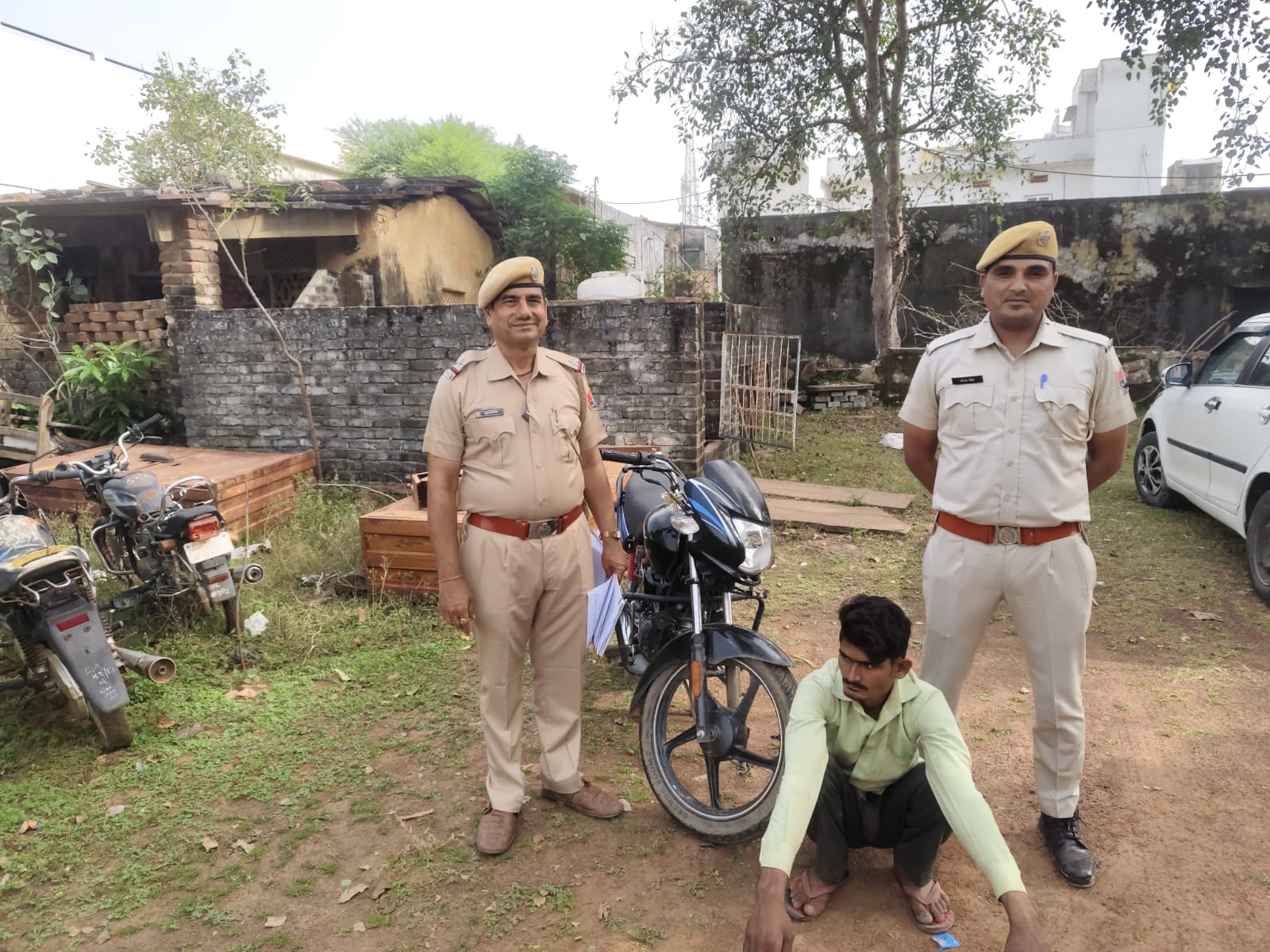 चित्तौड़गढ़ / बेगूं - मोटरसाईकिल चोरी की वारदात का खुलासा, एक आरोपी गिरफ्तार