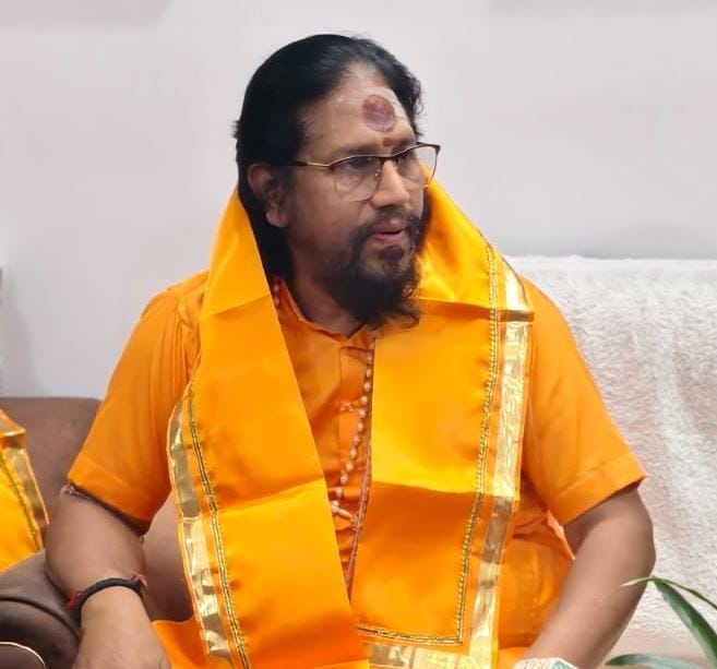 चित्तौड़गढ़ - दो दिन अमावस्या से बना असमंजस, महंत चंद्र भारती महाराज ने बताई दिवाली के त्यौहार की सही तिथि