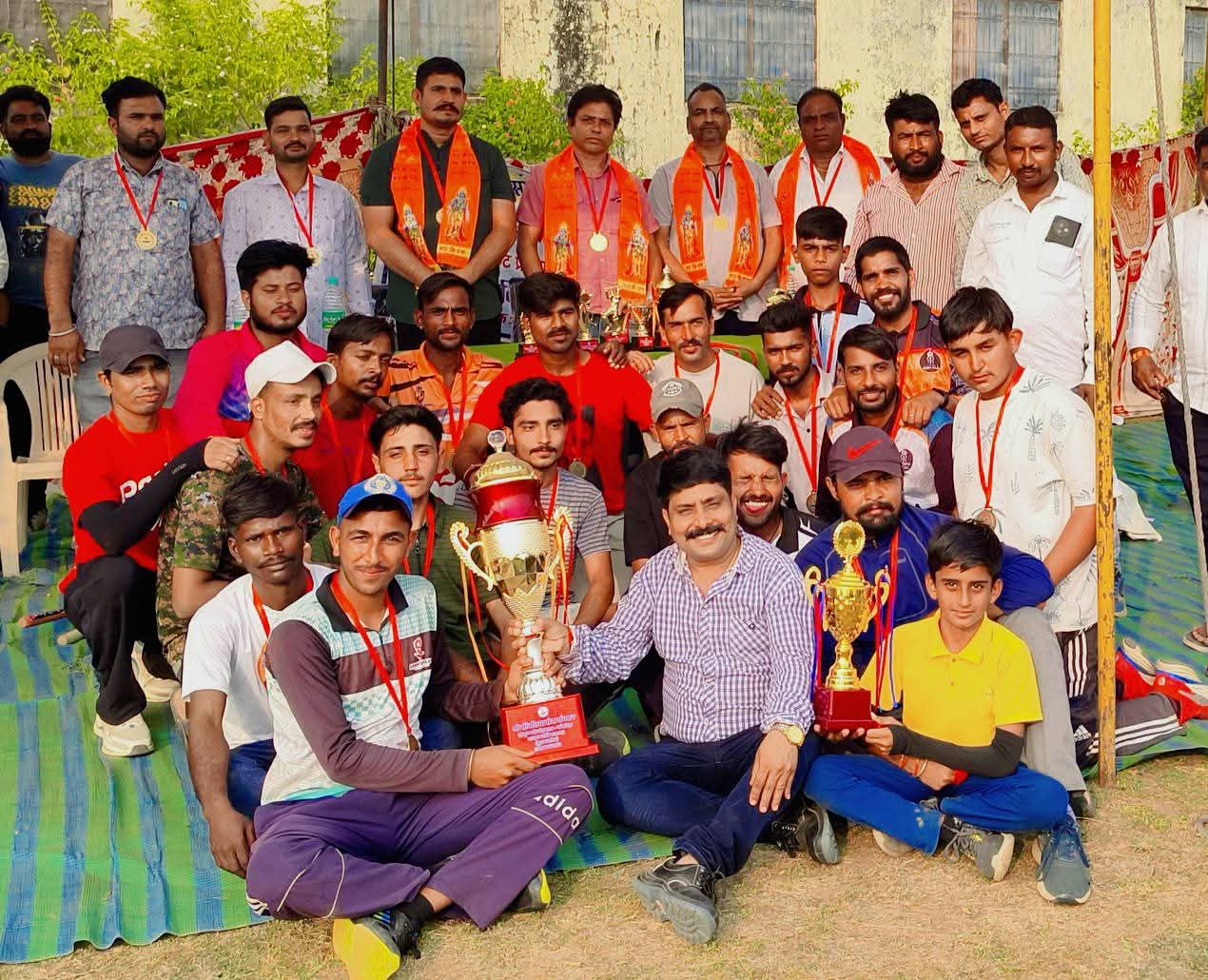 चित्तौड़गढ़ - सागरिया में क्रिकेट प्रतियोगिता का समापन, जलखेड़ी रही विजेता टीम