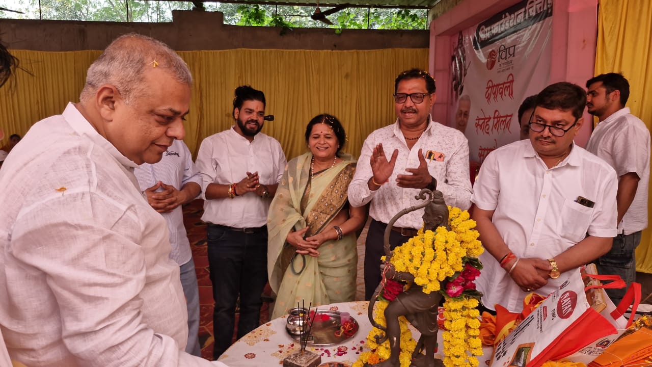 चित्तौड़गढ़ - राष्ट्रीय एकता , सामाजिक समरसता व स्वजातीय गतिशीलता विप्र फाउंडेशन का ध्येय - सुशील ओझा