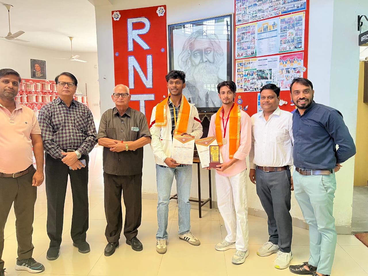 चित्तौड़गढ़ / कपासन - बेस्ट फिजिक एवं वेट लिफ्टिंग में आरएनटी कॉलेज ने जीते मेडल