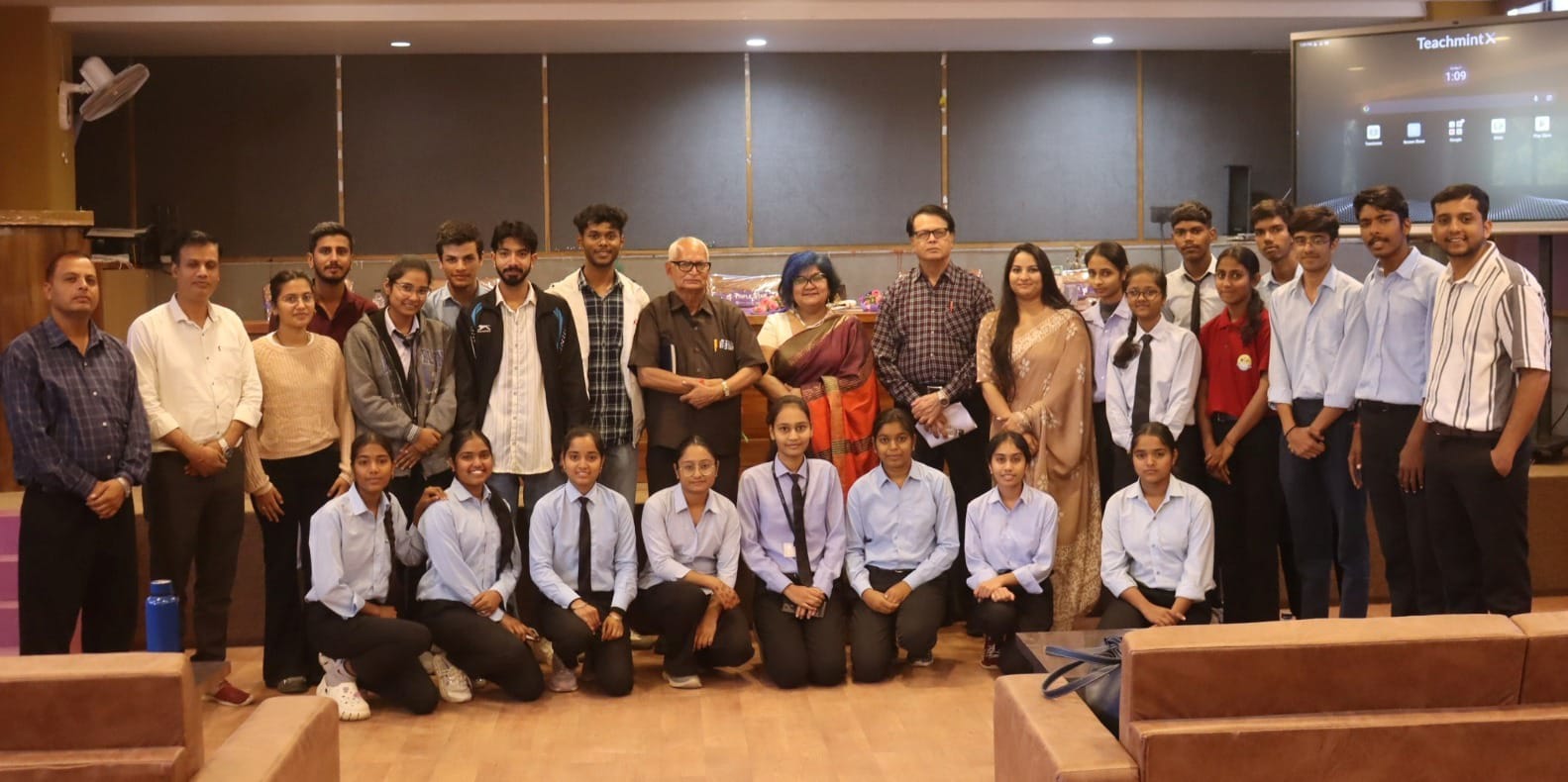 चित्तौड़गढ़ / कपासन - आरएनटी पीजी कॉलेज, कपासन में एनपीटीईएल एवं स्वयं कोर्स जागरूकता सेमिनार का आयोजन