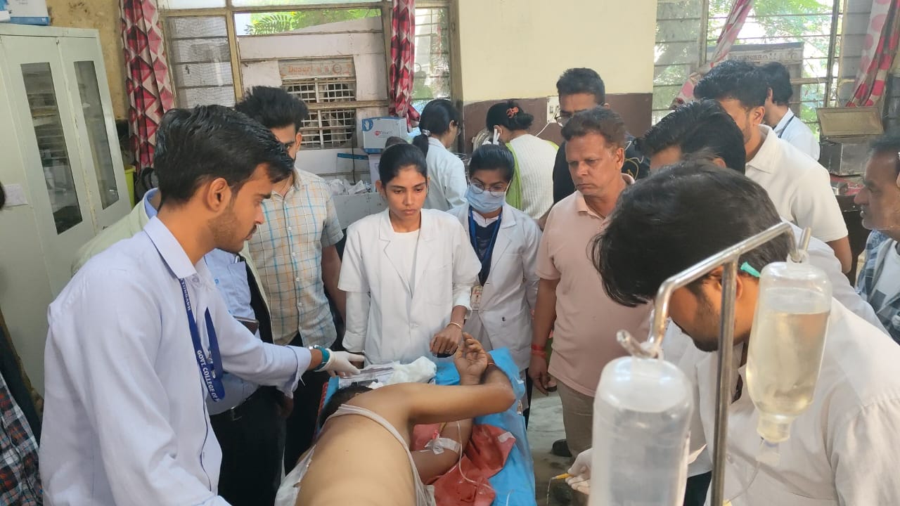 चित्तौड़गढ़ - गोलीकांड में घायल भाजपा नेता की उदयपुर में मौत, गोली मारने वाले का फोटो जारी, संदिग्ध को पकड़ा