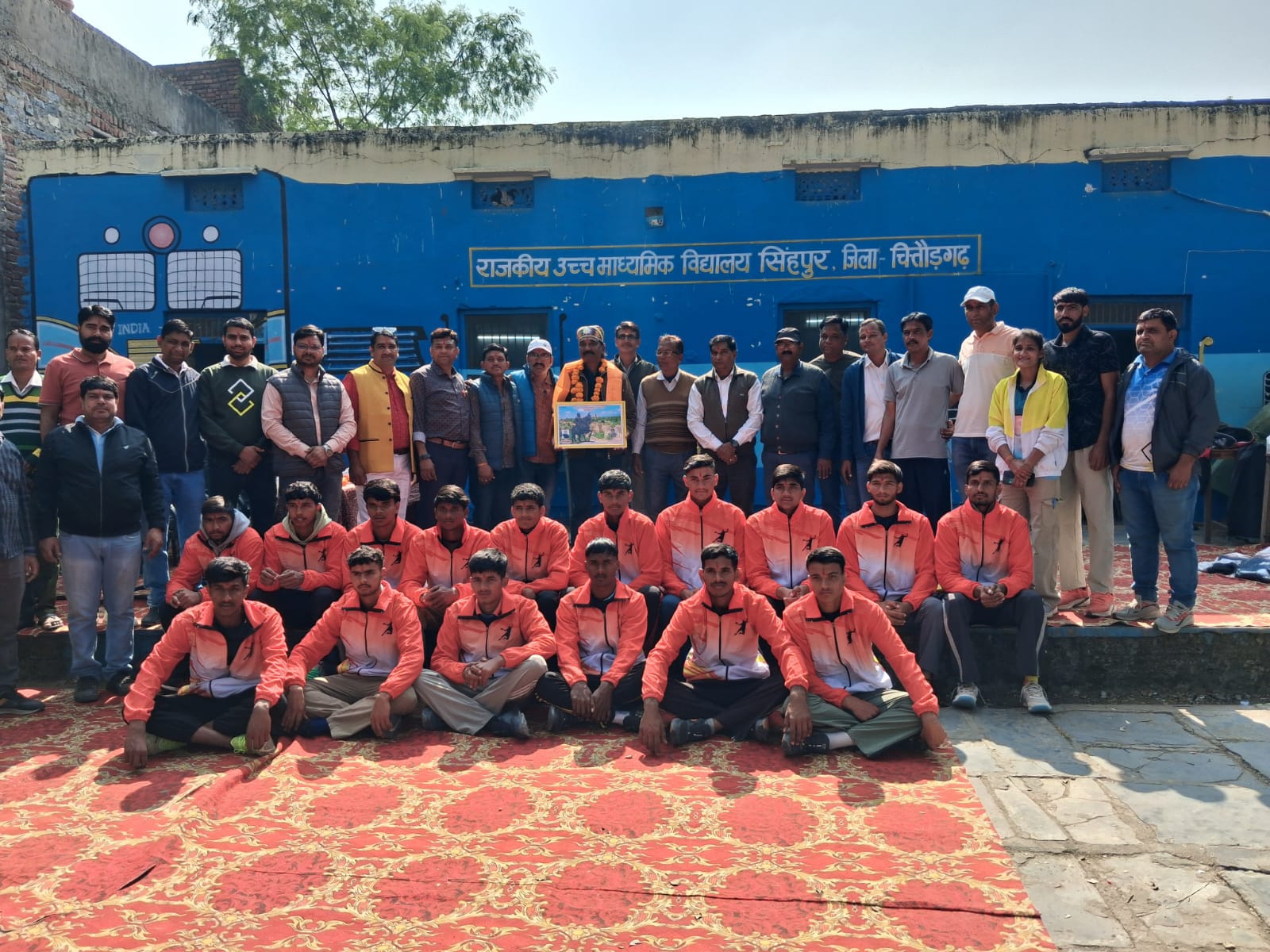 चित्तौड़गढ़ / कपासन - राजस्थान हैंडबॉल टीम को किया सिंहपुर से रवाना 