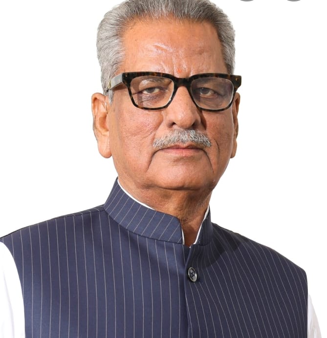 चित्तौड़गढ़ - सिक्किम के राज्यपाल चित्तौड़गढ़ के अल्प प्रवास पर