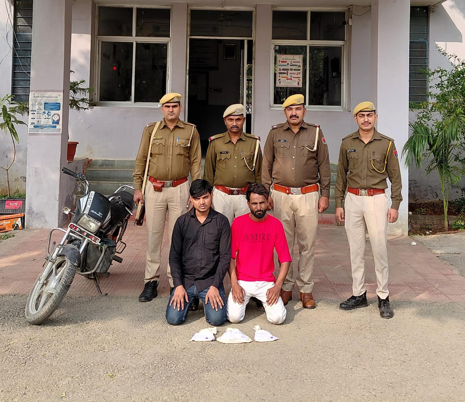 चित्तौड़गढ़ / डूंगला - 35 ग्राम अवैध एमडीएमए के साथ दो आरोपी गिरफ्तार