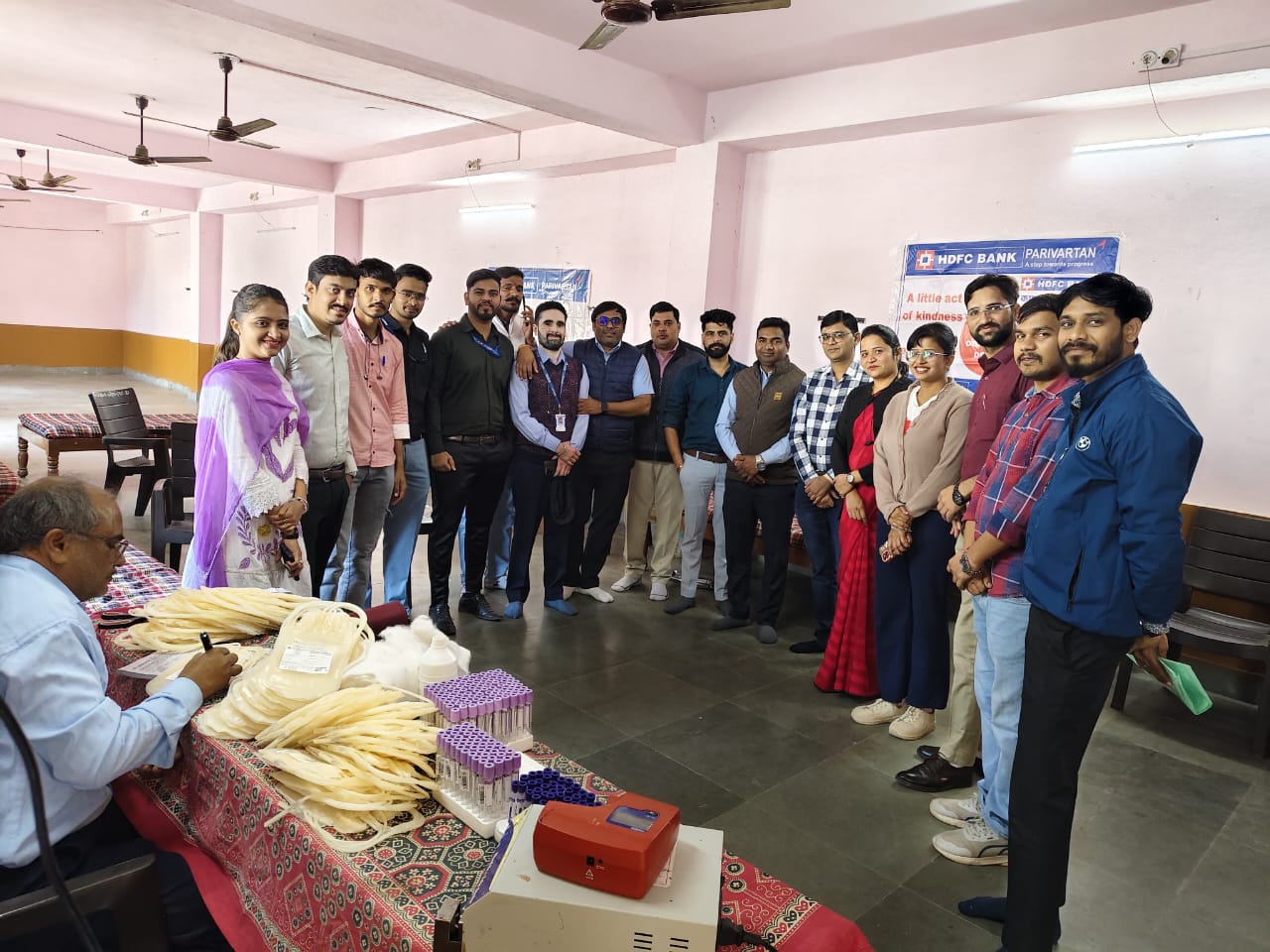 चित्तौड़गढ़ / कपासन - एचडीएफसी बैंक के तत्वाधान में रक्तदान शिविर का आयोजन