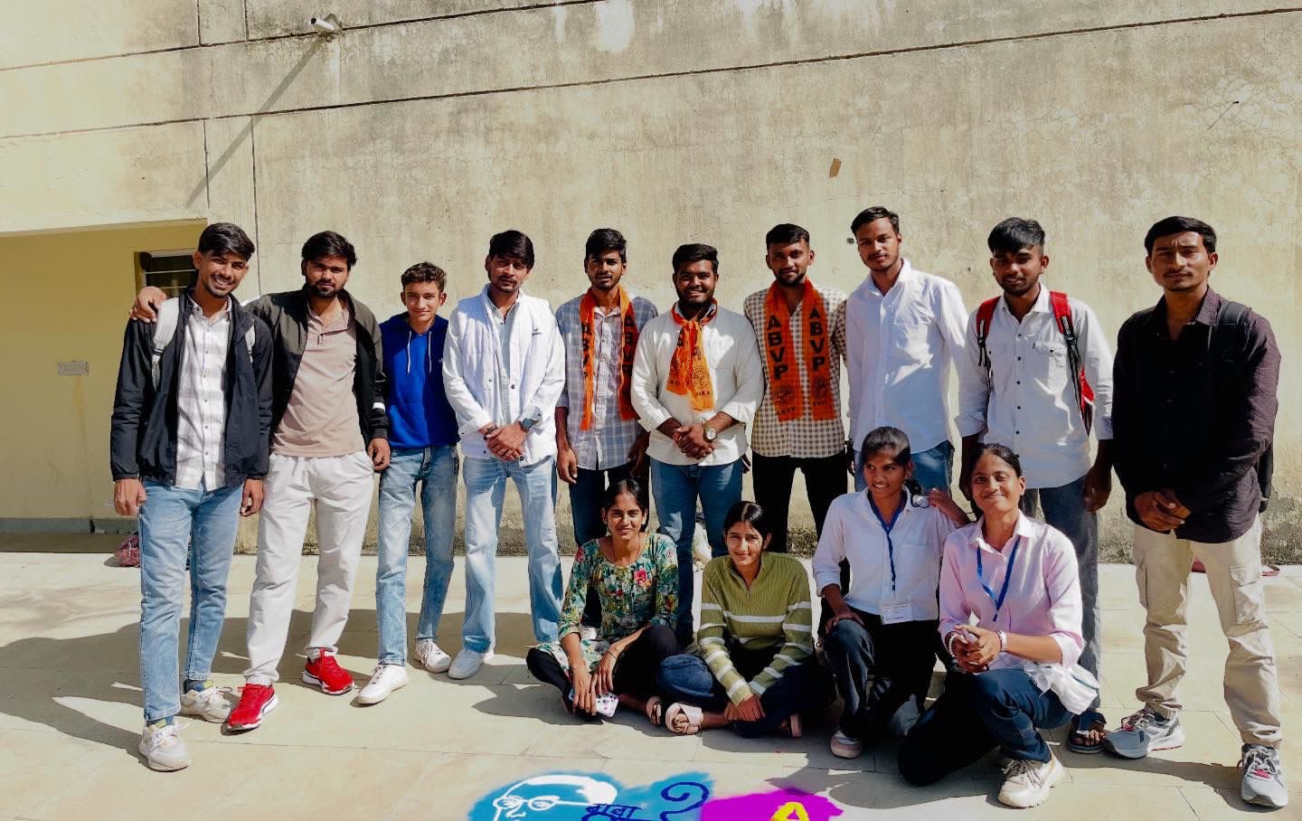 चित्तौड़गढ़ / बेगूं - अंबेडकर महापरिनिर्वाण दिवस पर रंगोली के माध्यम से भावपूर्ण श्रद्धांजलि