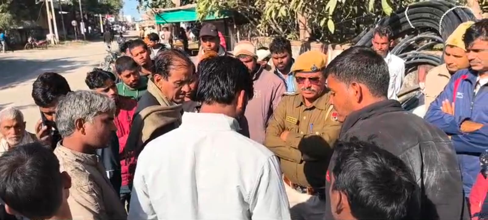 चित्तौड़गढ़ / भूपालसागर - मुआवजे की मांग पर बवाल, कैल्सियन बलकर से हुई मौत पर भड़का गुस्सा, परिजन और ग्रामीण मुआवजे की मांग को लेकर लामबंद