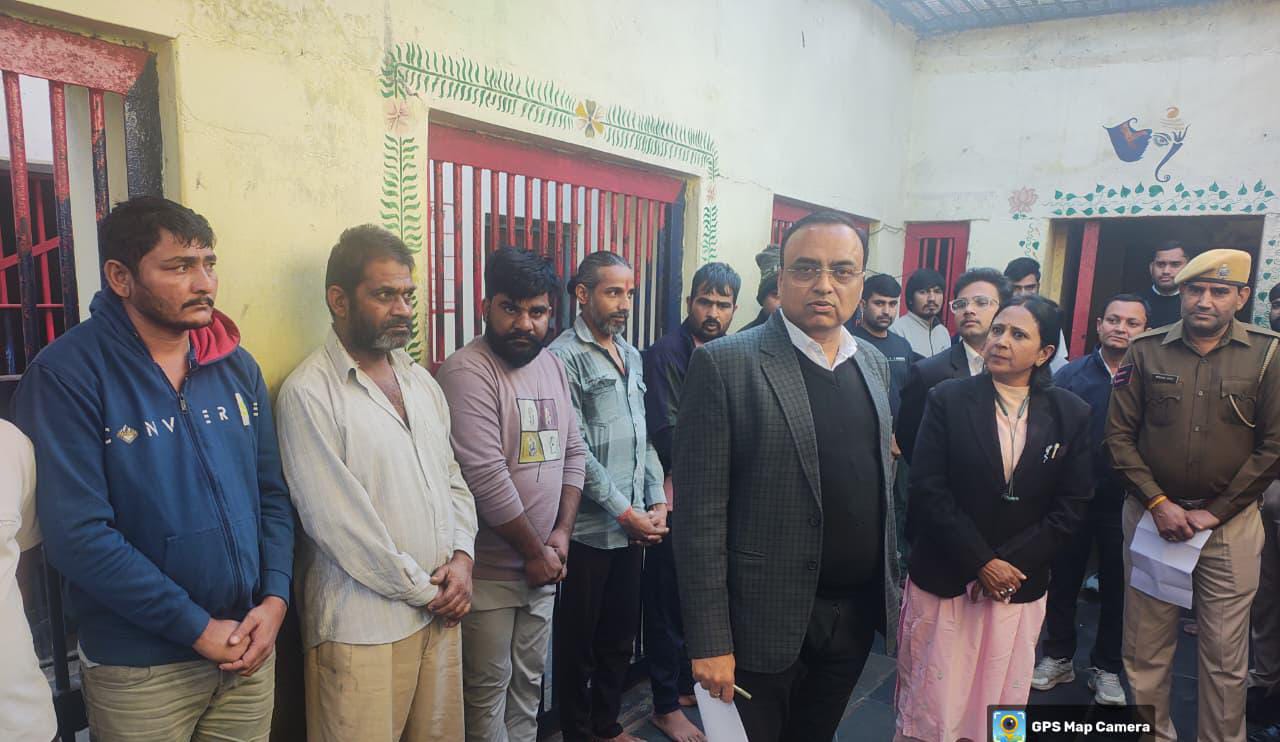 चित्तौड़गढ़ / कपासन - न्यायाधीश ने कपासन सब जेल का किया निरीक्षण दिए निर्देश