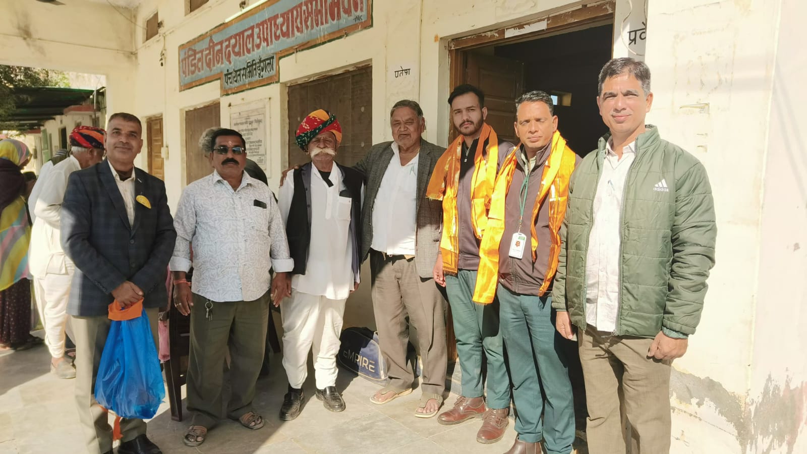 चित्तौड़गढ़ / डूंगला - विशाल निःशुल्क नेत्र परीक्षण शिविर डूंगला में हुआ आयोजित