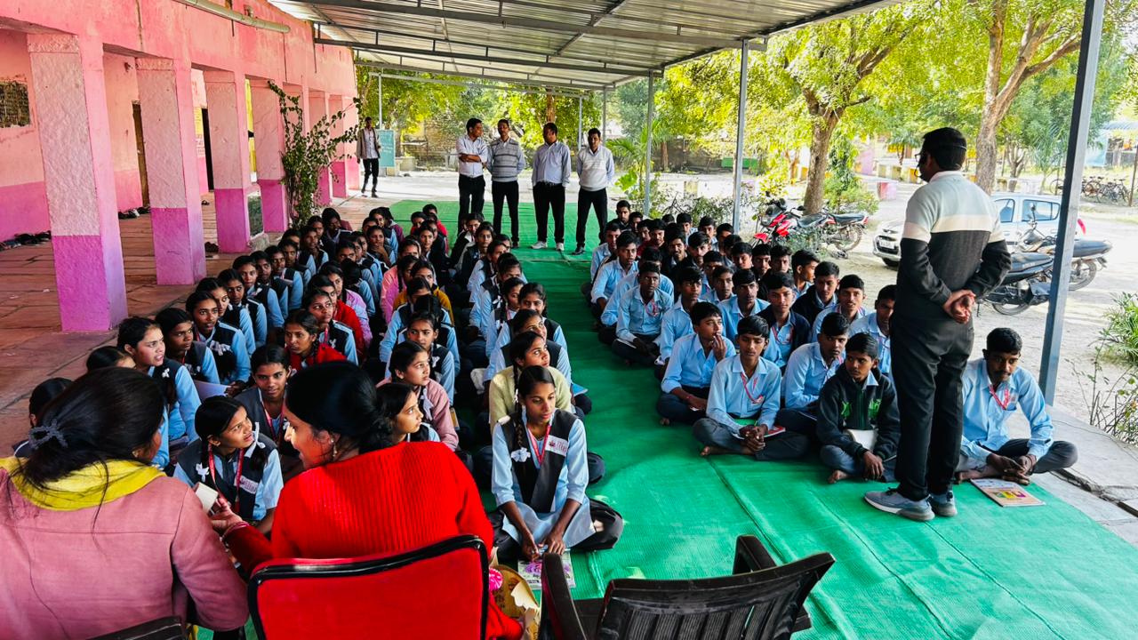 चित्तौड़गढ़ / डूंगला - विजय दिवस के अवसर पर विभिन्न विद्यालय में कार्यक्रम हुए आयोजित