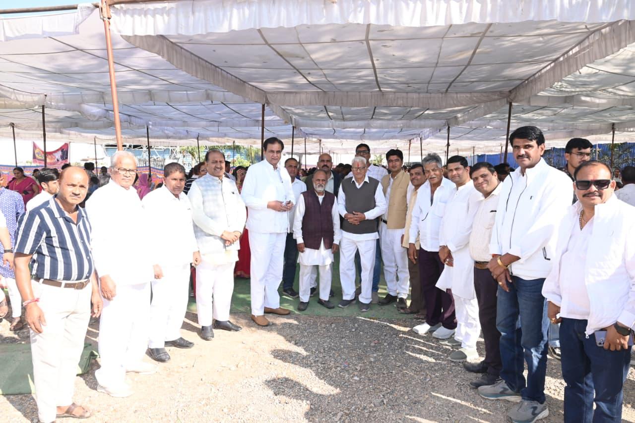 चित्तौड़गढ़ / निंबाहेड़ा - रानीखेड़ा में श्री पार्श्वनाथ जन्म एवं दीक्षा कल्याणक महोत्सव हर्षोल्लास के साथ सम्पन्न