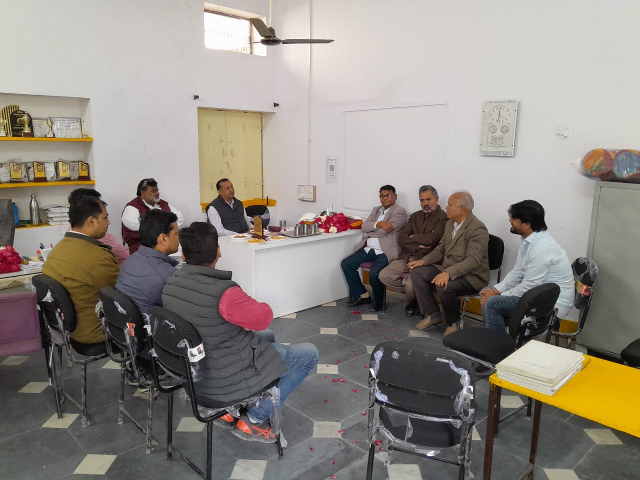 चित्तौड़गढ़ - अन्जुमन पब्लिक सैकण्डरी स्कूल में राष्ट्रीय बाल स्वास्थ्य कार्यक्रम के तहत 250 विद्यार्थियों का स्वास्थ्य परीक्षण