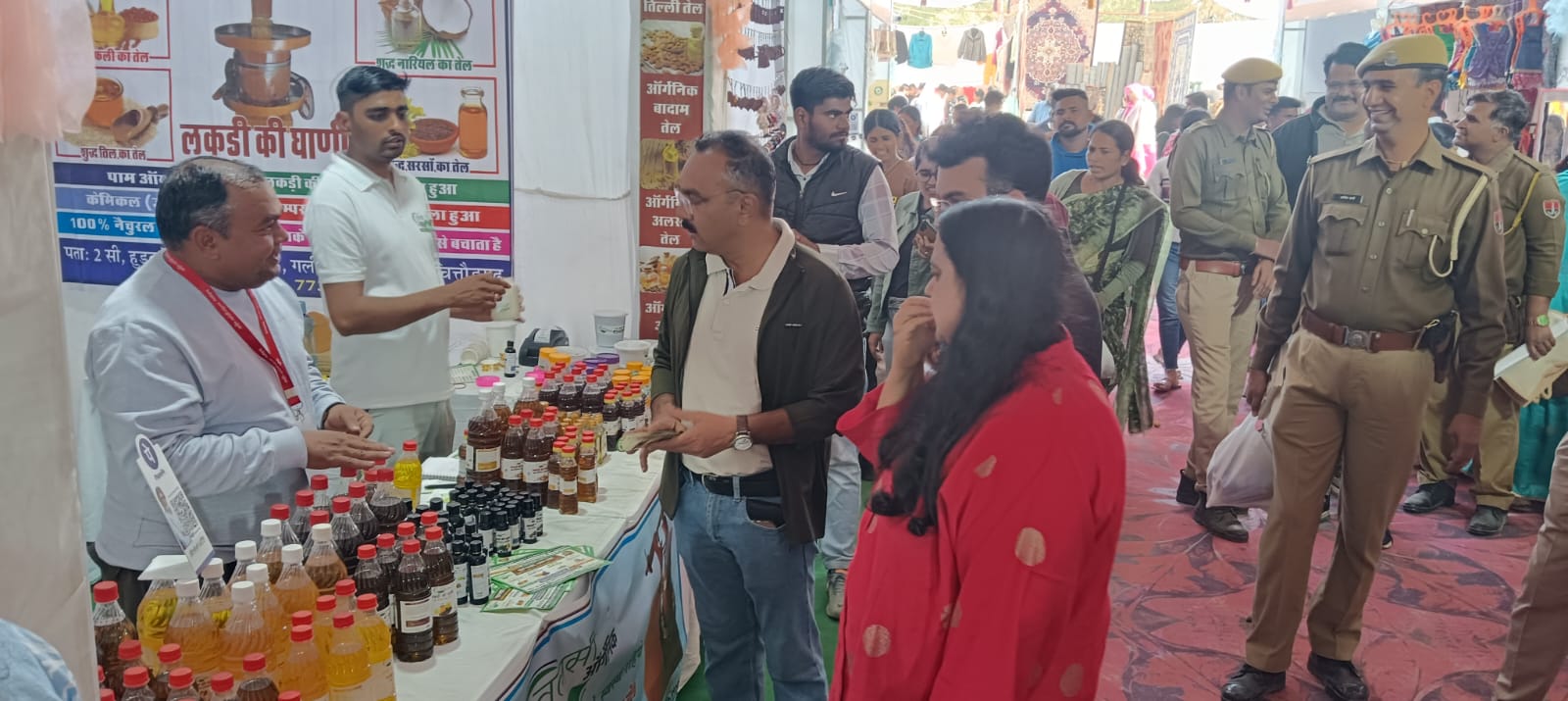 चित्तौड़गढ़ - राष्ट्रीय स्वदेशी मेले में उमड़ा जनसैलाब, लोगों ने जमकर की खरीदारी