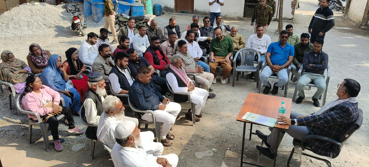 चित्तौड़गढ़ / कपासन - कम्युनिटी लाईजिंग ग्रुप की बैठक में नशाखोरी सट्टेबाजी से नगर को मुक्त करने को लेकर किया संवाद