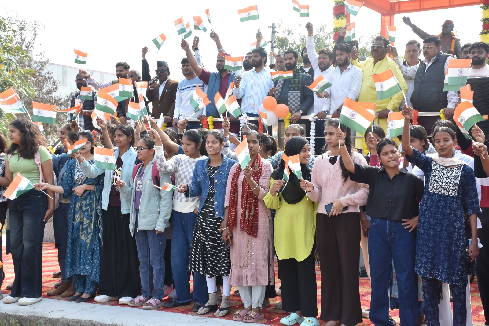 चित्तौड़गढ़ / कपासन - भाजपा कार्यकर्ताओं ने मनाई नेताजी सुभाष चंद्र बोस की जन्म जयंती