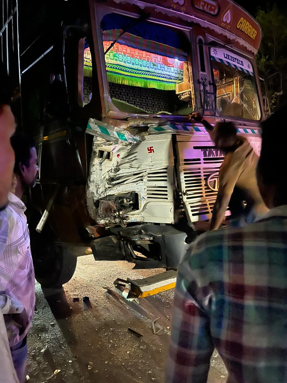 चित्तौड़गढ़ / चिकारड़ा - मंगलवाड़-निंबाहेड़ा राजमार्ग के नपावली में सड़क हादसा, दो की मौत