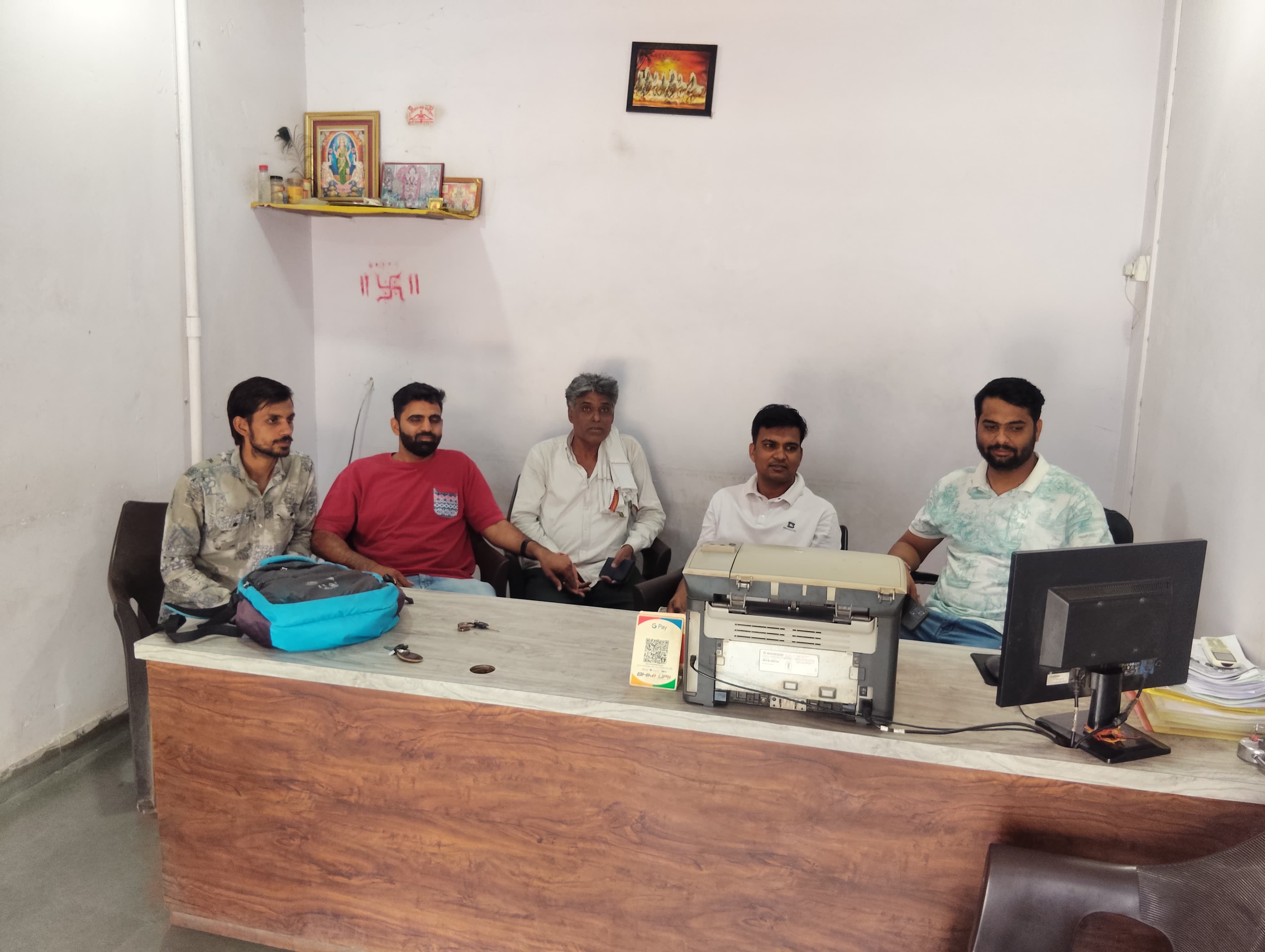 चित्तौड़गढ़ / सांवलियाजी - भाजपा कार्यकर्ताओं ने सुनी पीएम मोदी के मन की बात